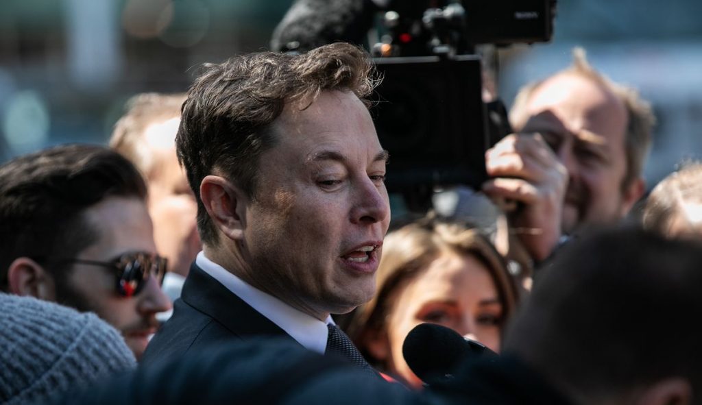 Elon Musk Claims SEC ‘Misconduct’ as Tesla CEO Seeks End to Limits on Tweets