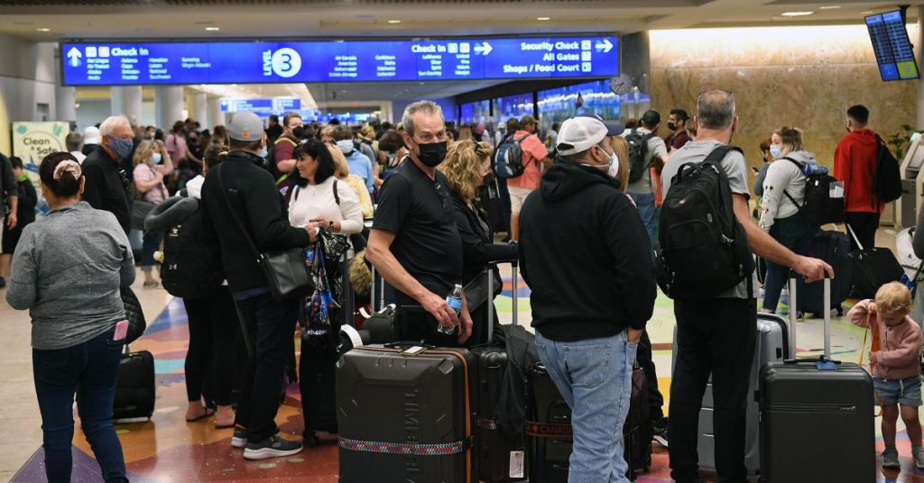 Why So Many Flights Were Canceled or Delayed This Weekend