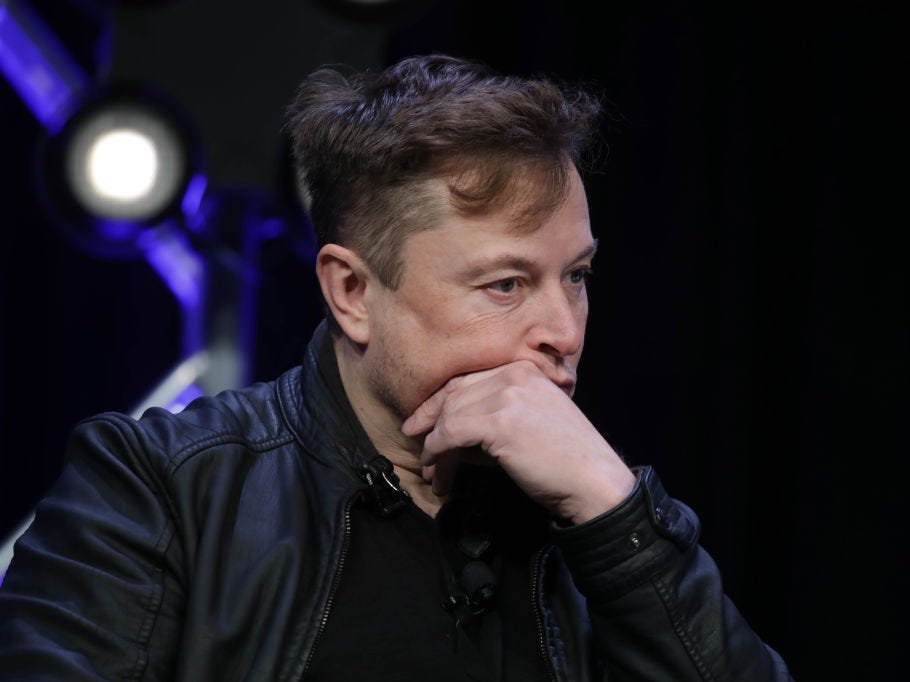 Elon Musk says he’s recruiting ‘hardcore street fighters’ for a new Tesla ‘litigation department’