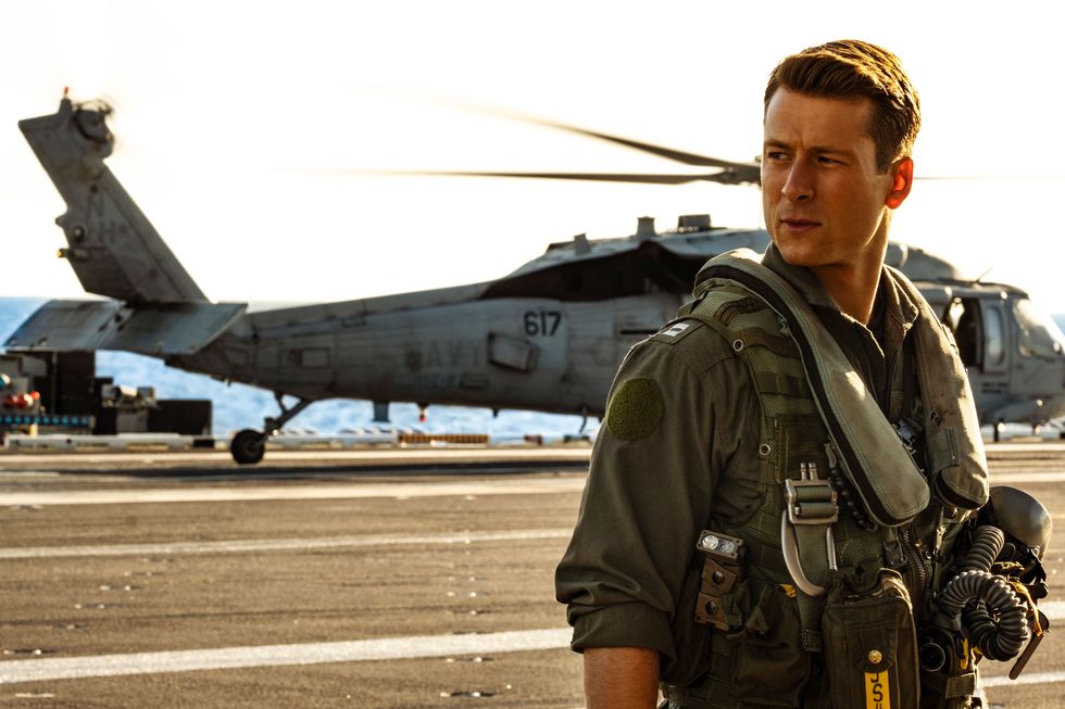 The ‘Eat from the Land’ Diet That Got Glen Powell Ready for Shirtless ‘Top Gun: Maverick’ Scenes