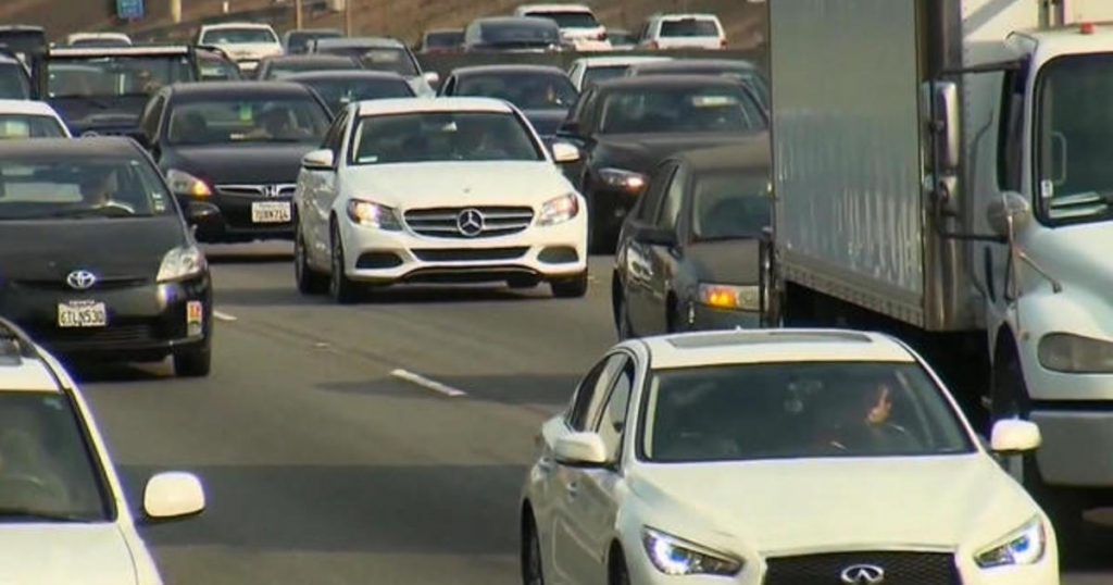 Millions of Americans traveling on Memorial Day weekend despite record gas prices