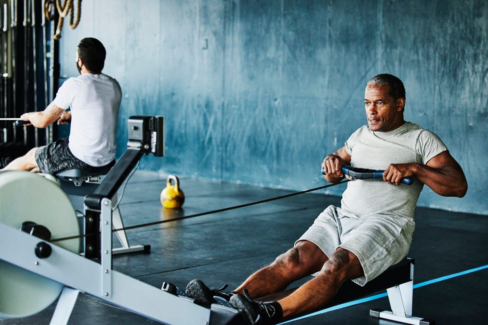 You Can Train Hard After 40. Here’s What You Need to Know.