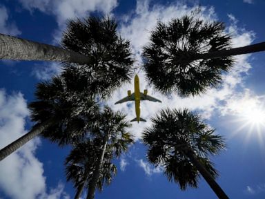 FAA offers fix for snarled Florida air travel this summer