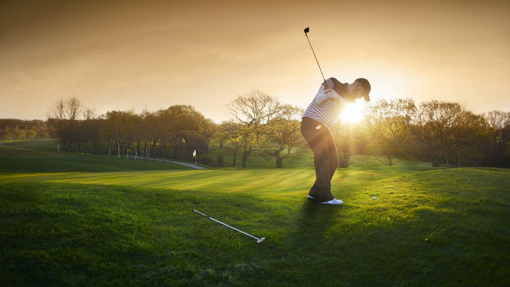 Heading on a golf vacation? Consider one of these travel golf bags