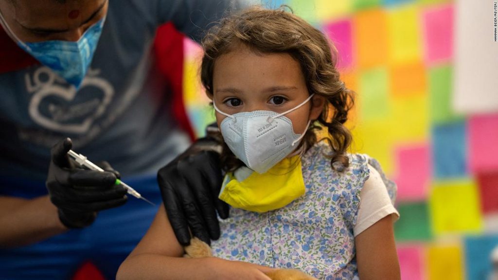 Covid-19 vaccinations begin for US children under 5