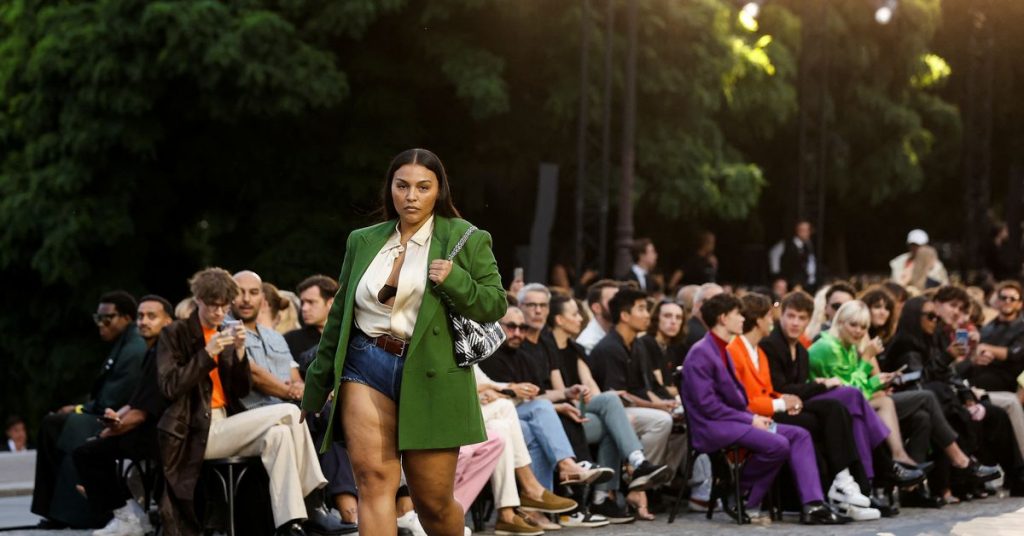 Fashion label Ami nods to Paris for its latest show