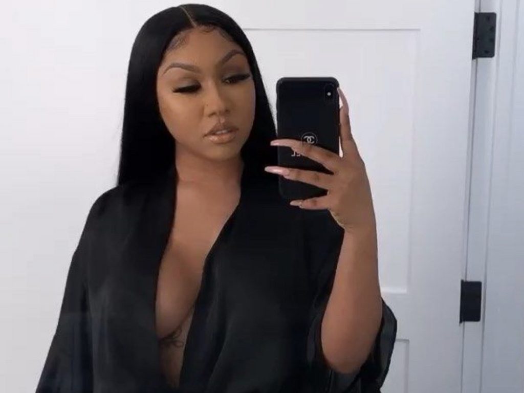 Ari Fletcher Gets Slammed By Designer