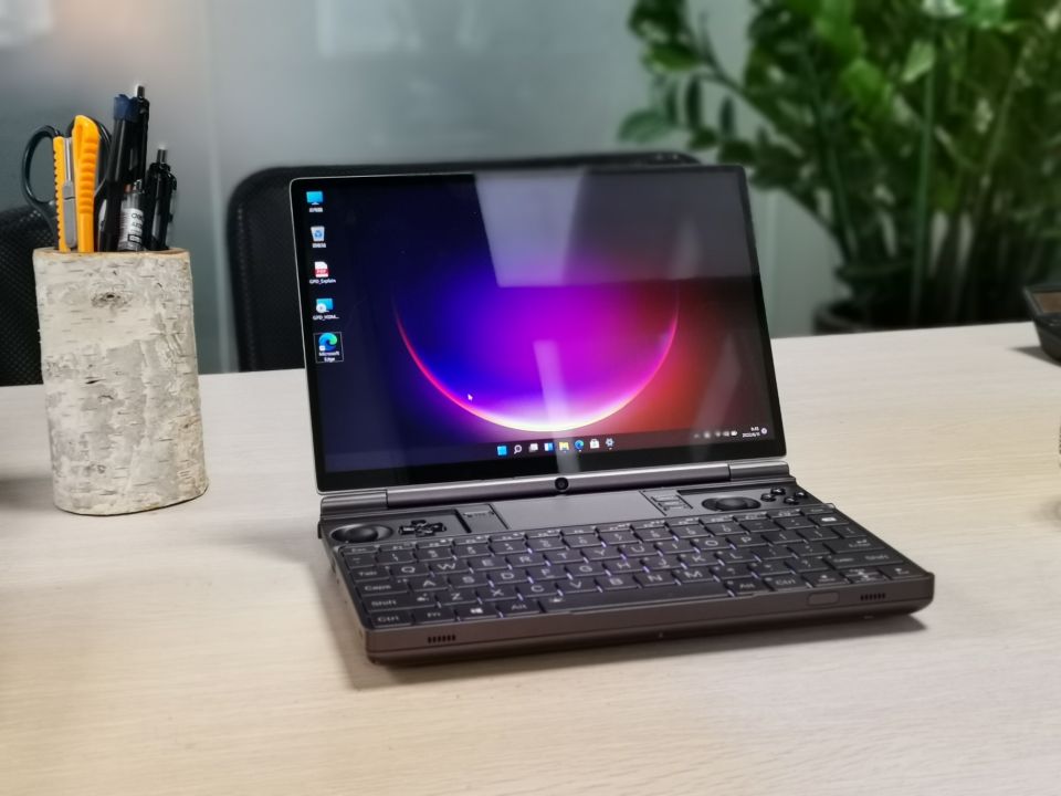 GPD Win Max 2: Portable gaming laptop will be purchasable via Indiegogo on July 7