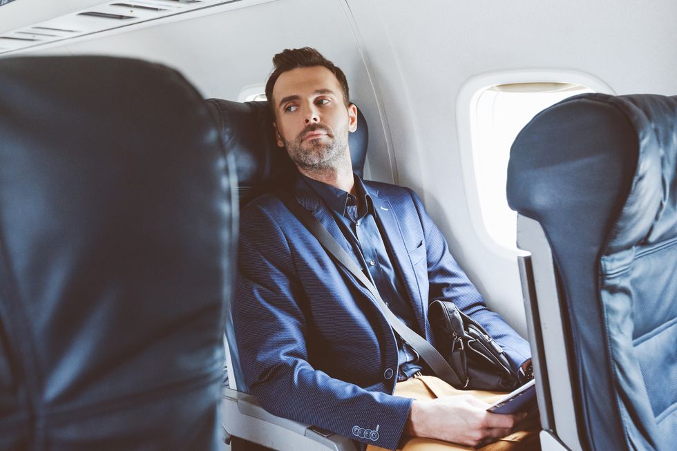The Best 5 Stretches for Airplane Flights and Travel