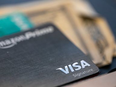 Visa’s profits jump 32% as consumers start traveling again