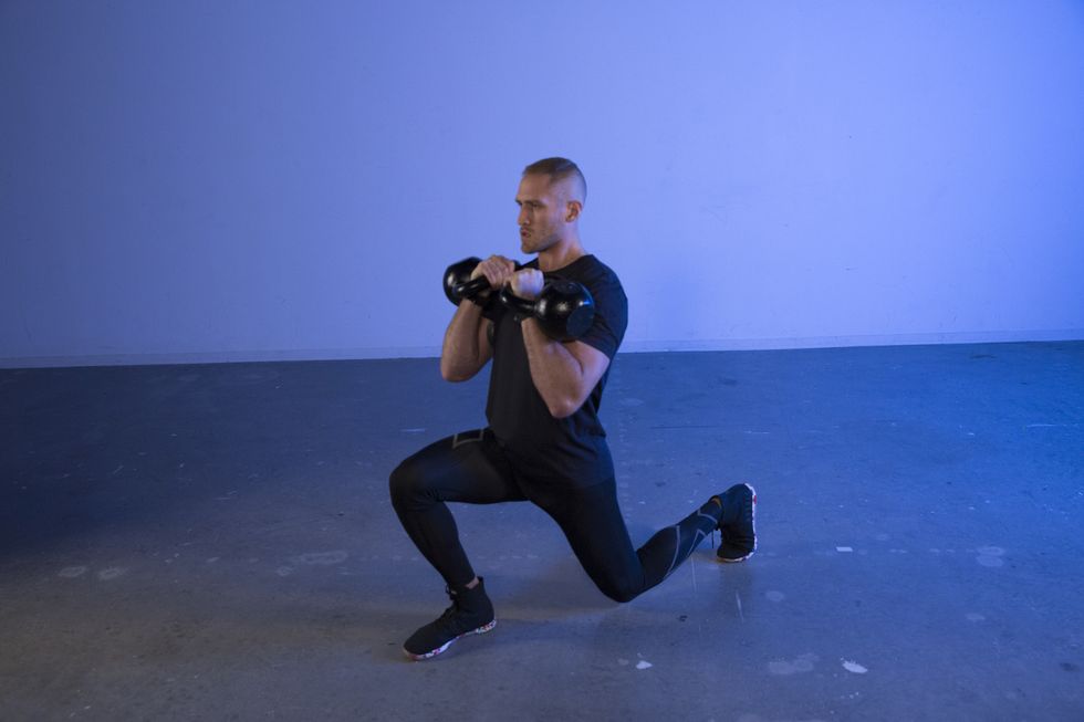 How to Do Reverse Lunges