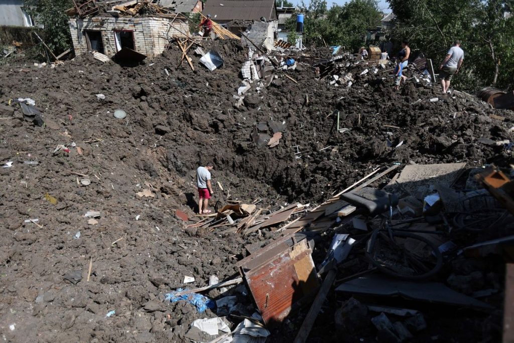 Russia’s War, UK Unrest, Kenya Crisis: The Political Week in Photos