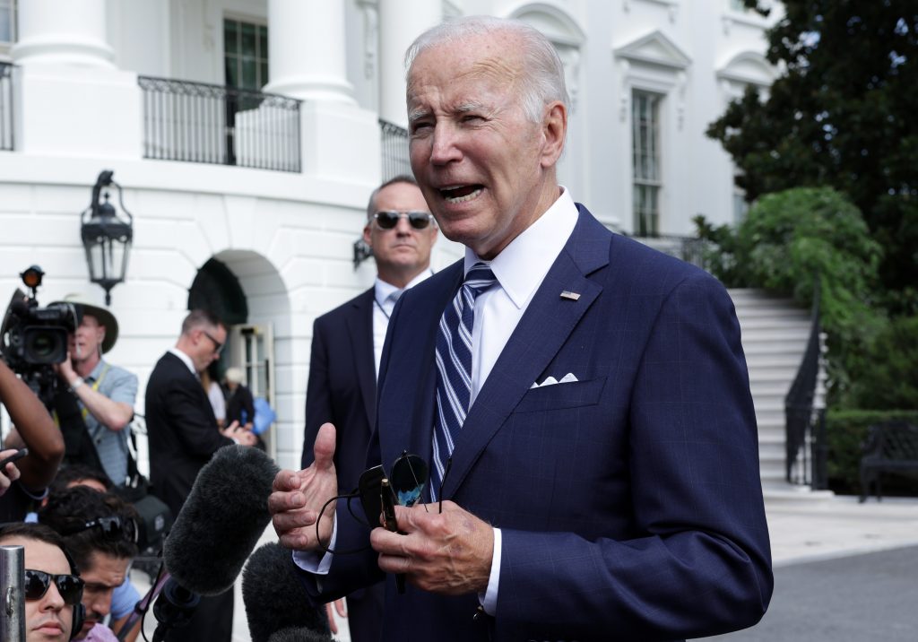 Biden mocks Trump’s claims he declassified the documents seized by the FBI from Mar-a-Lago. ‘C’mon, ‘declassified everything?”