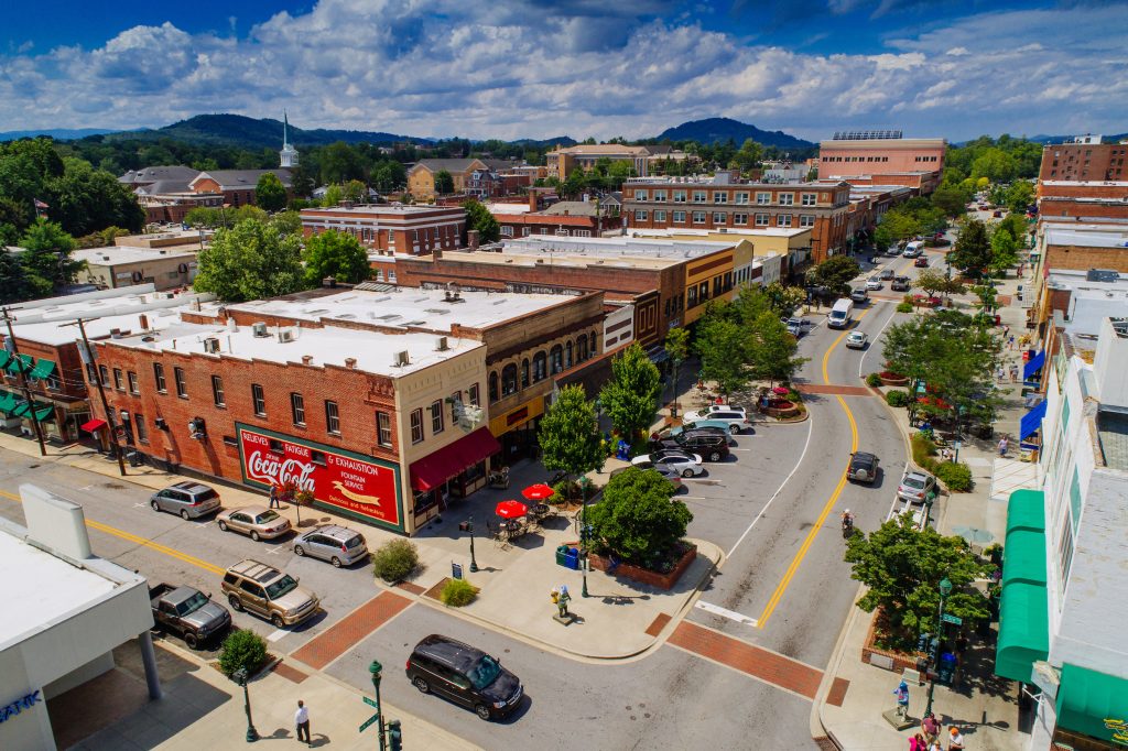 Visit Hendersonville,  NC