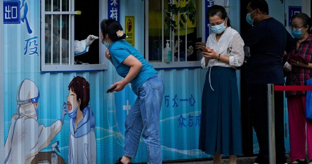 Chinese think tank: Virus curbs must change to help economy