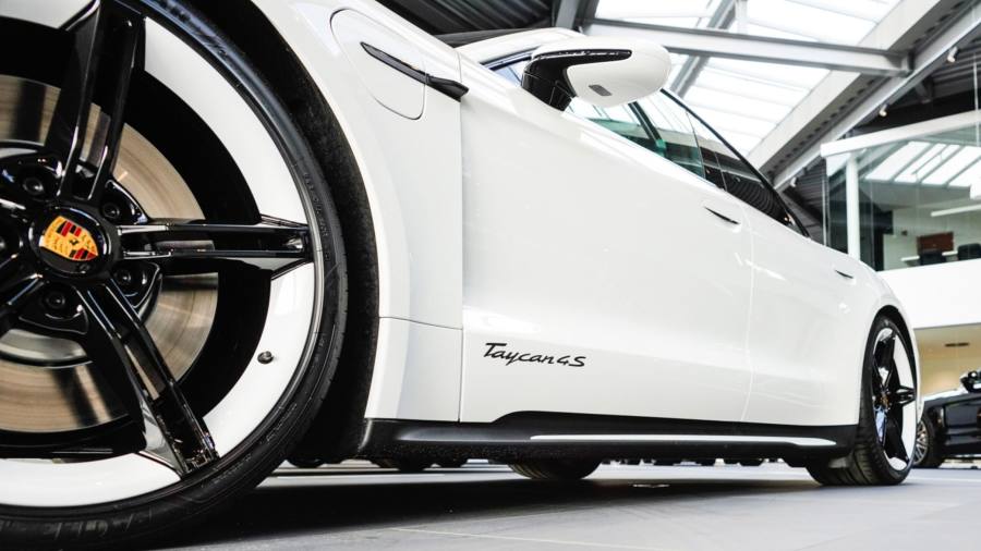 VW confirms plan to list Porsche sports-car brand