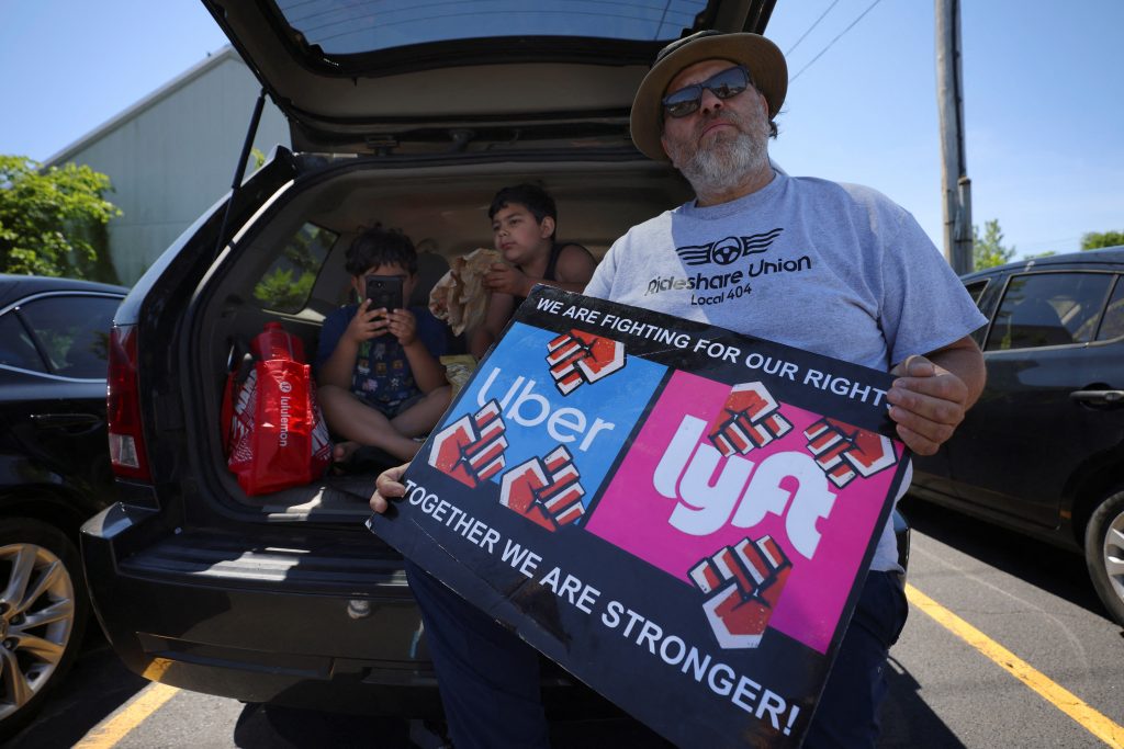 FTC wants to protect gig workers from ‘unfair or deceptive’ algorithms