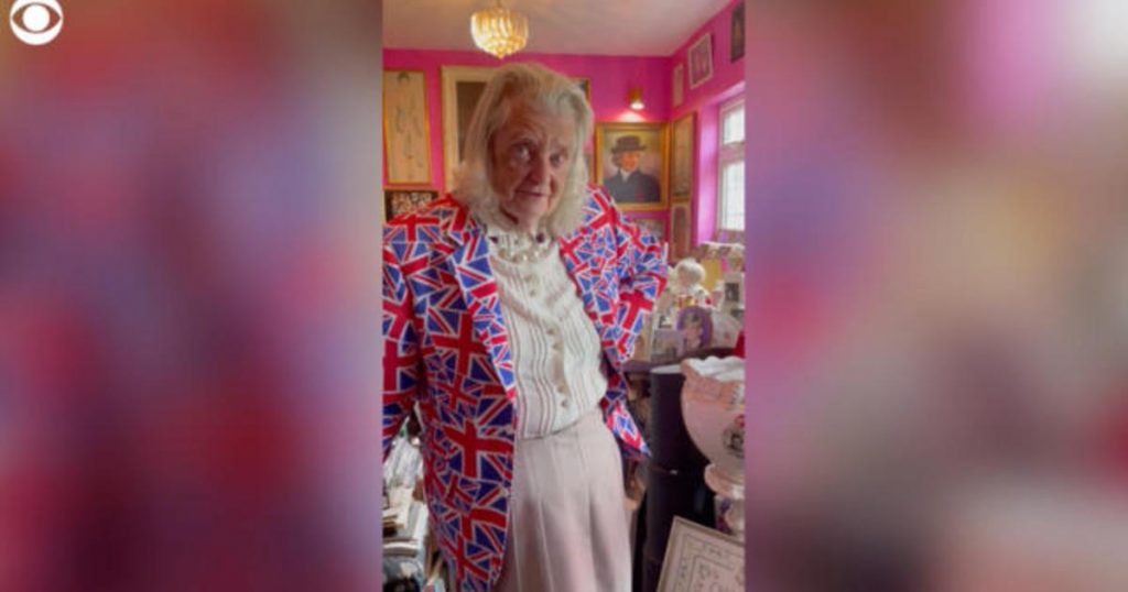 Queen superfan dedicates entire home to monarchy