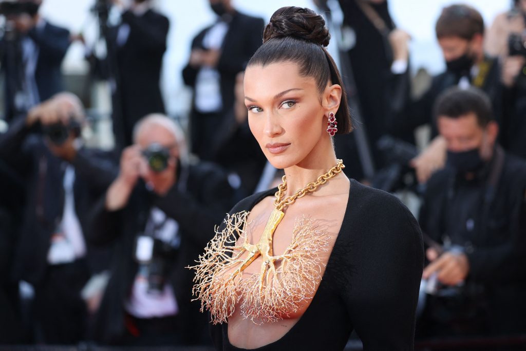 Bella Hadid Just Debuted Choppy Bangs at Paris Fashion Week