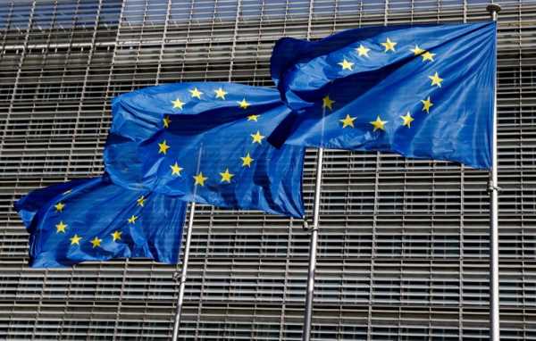 EU presses ahead with work on energy market, LNG benchmark