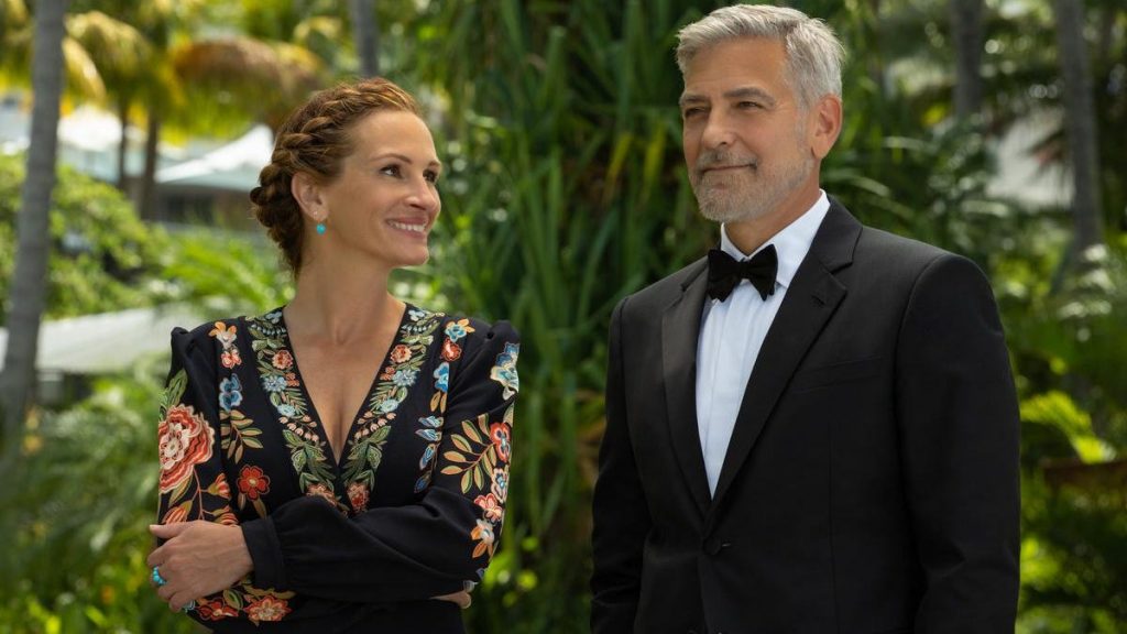 Box Office: ‘Smile’ Tops With Mere 22% Drop As ‘Ticket To Paradise’ Passes $60 Million Overseas