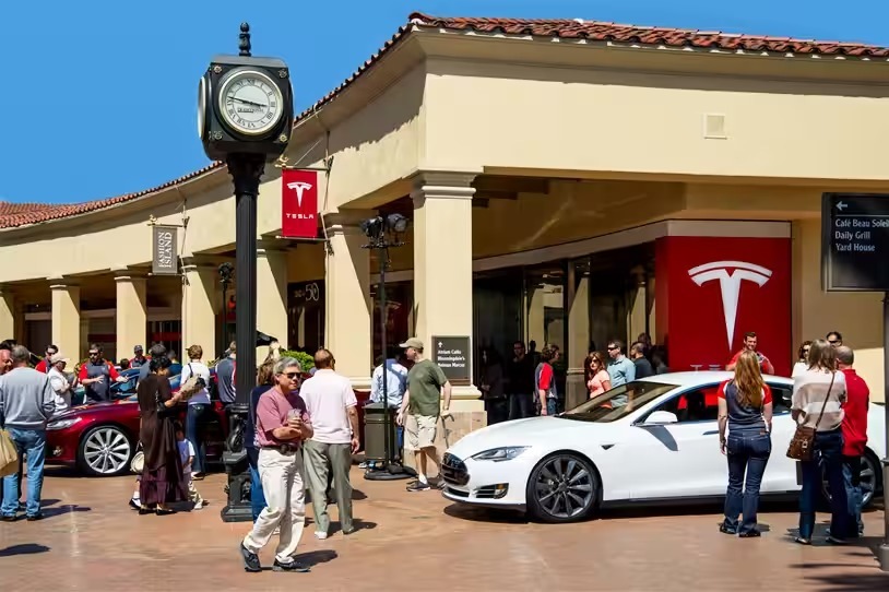 Tesla cuts Model 3 and Model Y prices in the world’s most competitive EV market by nearly 10% and offers free colors