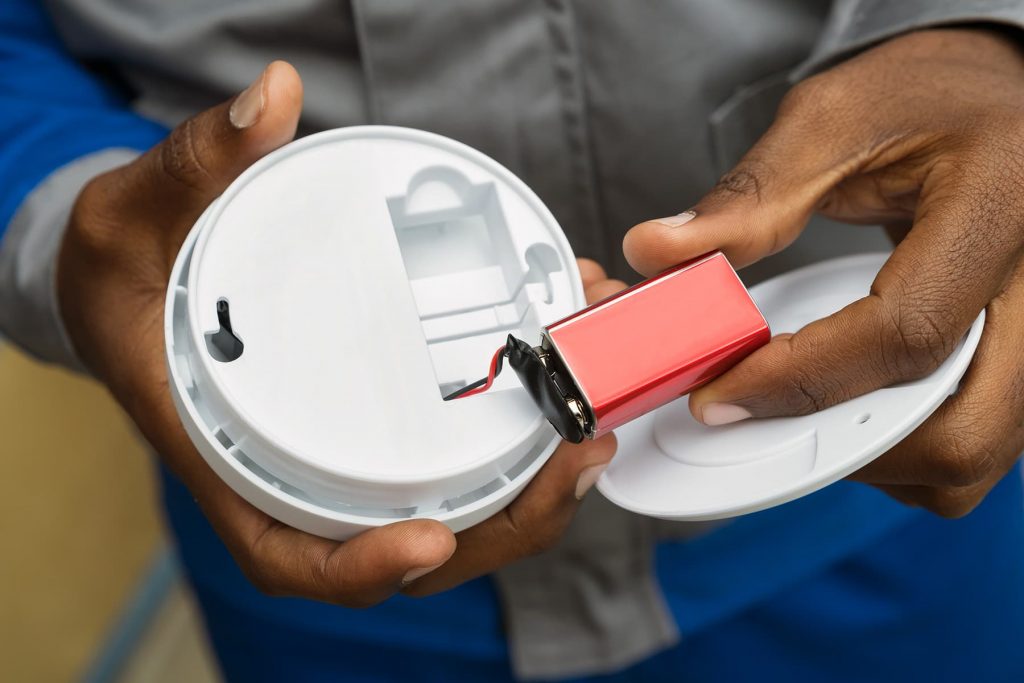 Check Smoke, Carbon Monoxide Alarm Batteries as Clocks Go Back on Sunday