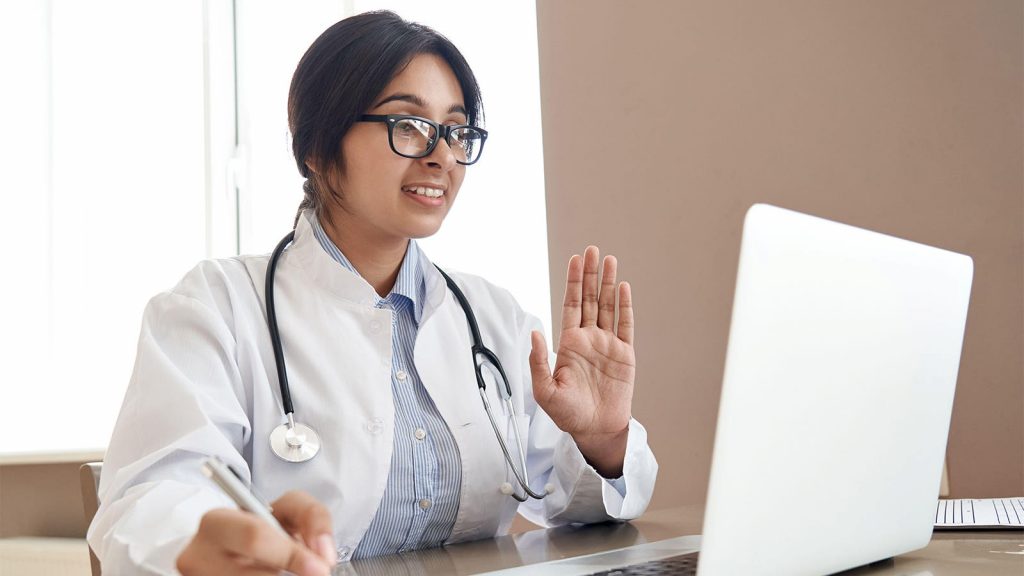 Doctor Dives Into Online Therapy