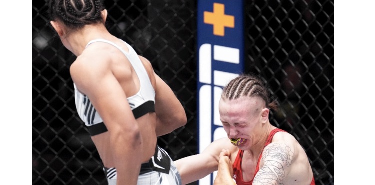 Natália Silva scores spinning back kick to the face finish at UFC Vegas 65 | Video