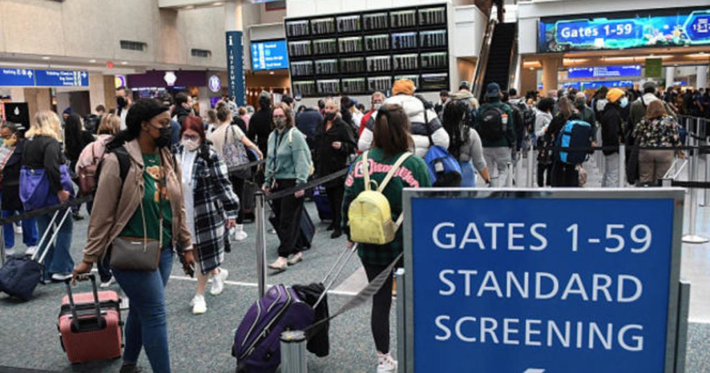 Nearly 55 million people expected to travel this Thanksgiving, AAA says