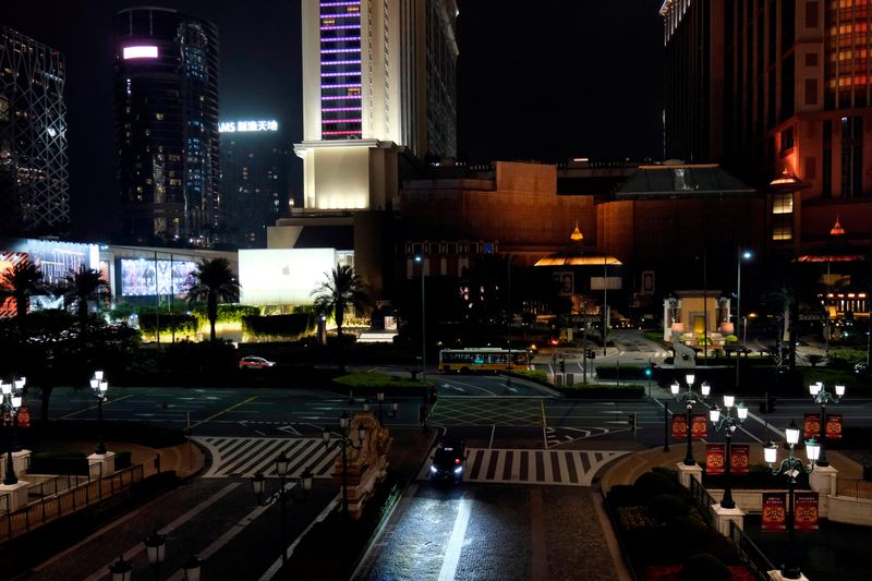 Macau’s 6 casino operators get new licences, Malaysia’s Genting out