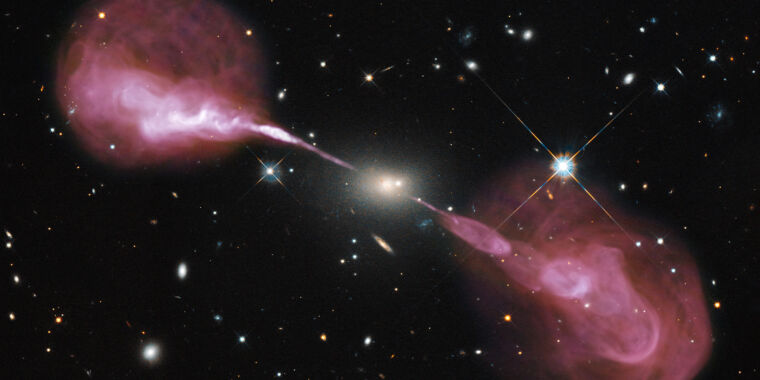 We now know why black hole jets make high-energy radiation