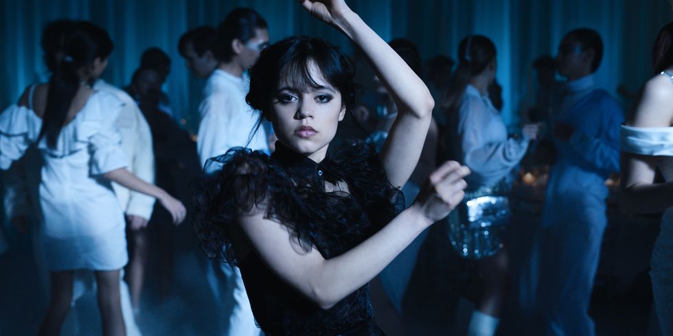 Jenna Ortega’s Wednesday Addams Dance From  Wednesday Has Taken the Internet By Storm