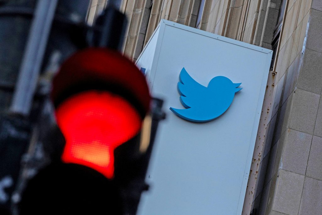 The Morning After: Apple has ‘fully resumed’ advertising on Twitter, according to Elon Musk