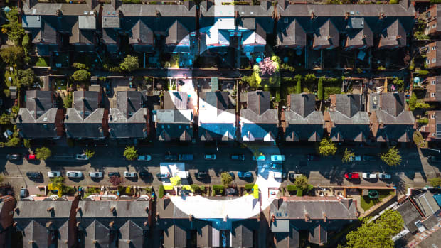 Why Now Might Be a Good Time to Rent Rather Than to Buy a Home