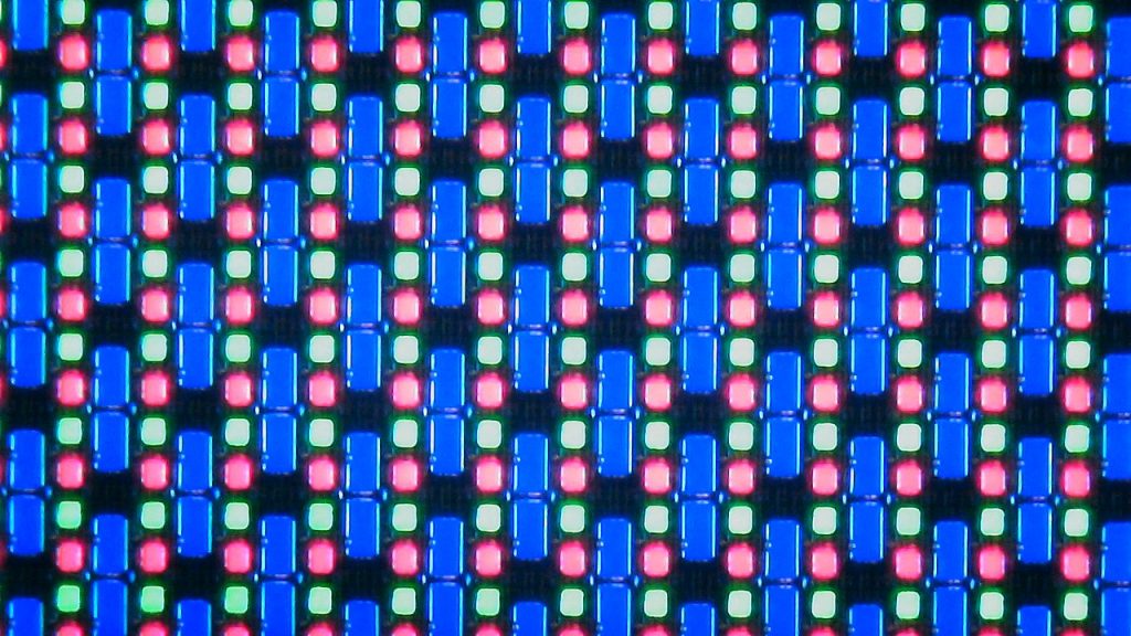 Lenovo ThinkPad X1 Carbon G10 OLED: Trading image quality for battery life