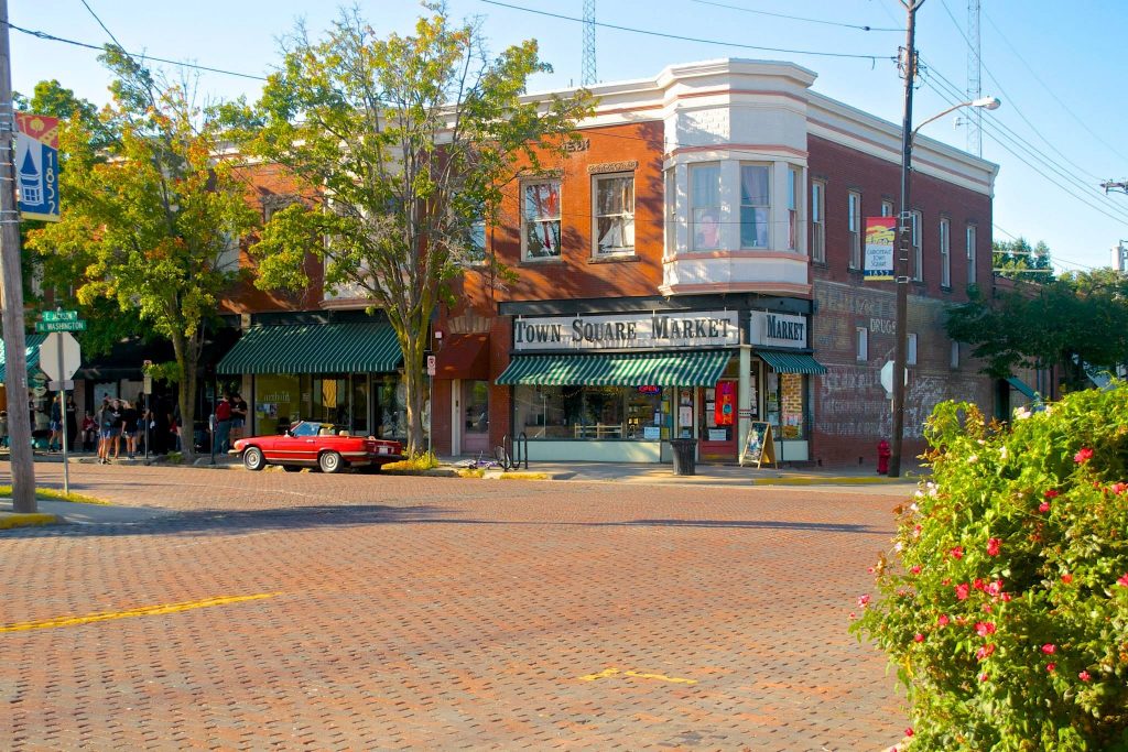 Adventure Starts Here Carbondale, Illinois