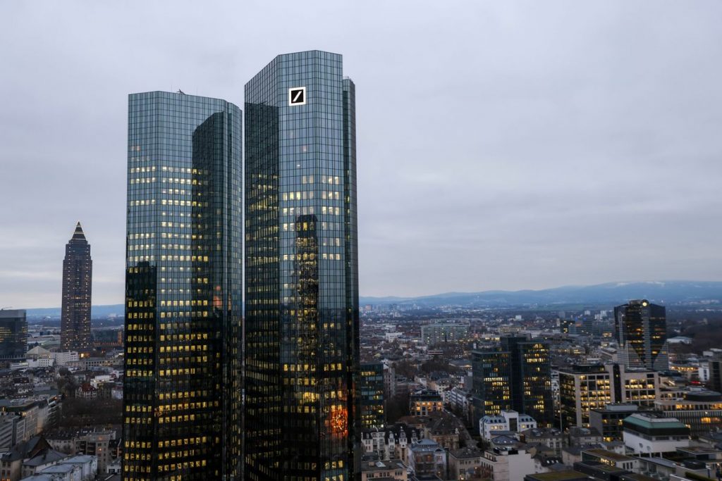 ECB Raises Deutsche Bank Capital Bar in Leveraged Loan Crackdown