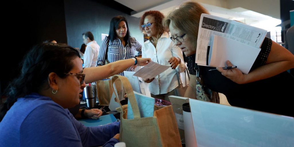 : Noncompete agreements will be a thing of the past for workers — from hairstylists to executives — if federal regulators have their way