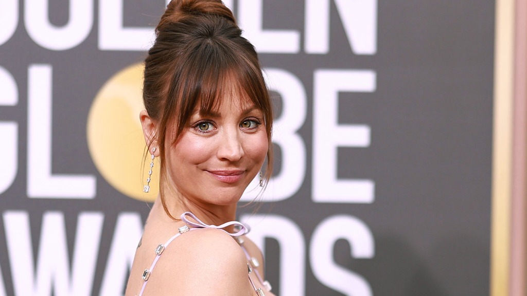 Vera Wang and Brad Goreski Talk About Mom-to-Be Kaley Cuoco’s Golden Globes Look (Exclusive)