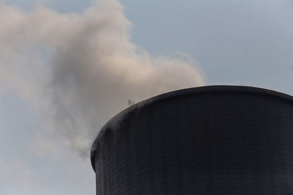 India Joins Sovereign Green Bond Club With $1 Billion Issuance