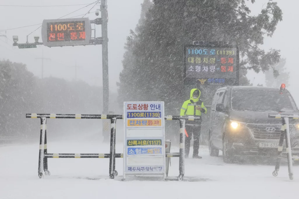 South Korea, Japan grapple with heavy snow chaos, delays