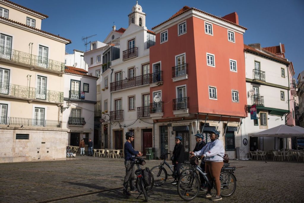 Portugal Bets on Faster Delivery for High-End Carbon-Fiber Bikes