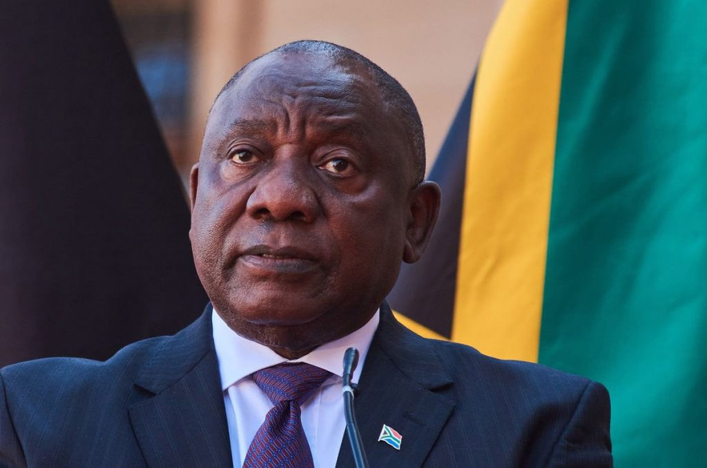 Ramaphosa Urged to Resist ANC Plan for New Central Bank Mandate