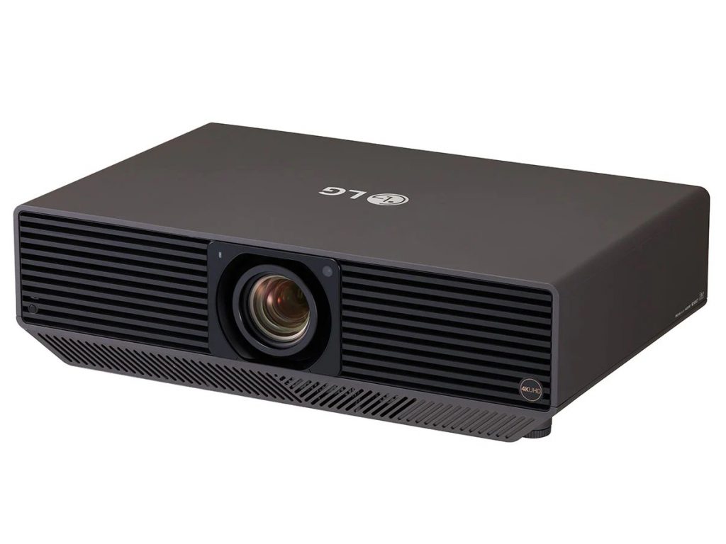 LG ProBeam BU70QGA laser projector has up to 7,000 ANSI lumens brightness