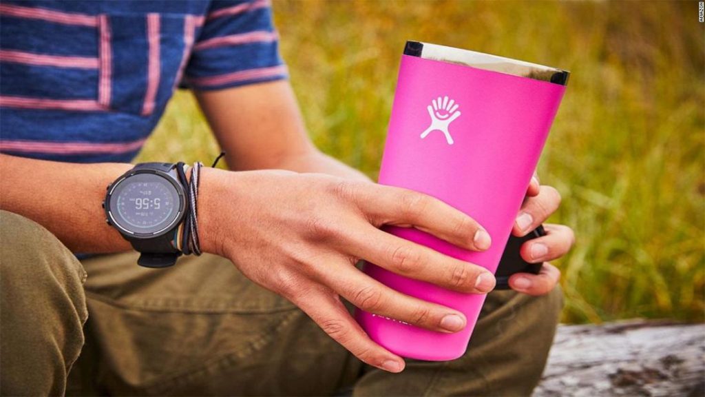 17 of our favorite travel mugs for taking your hot — or cold — drinks on the road