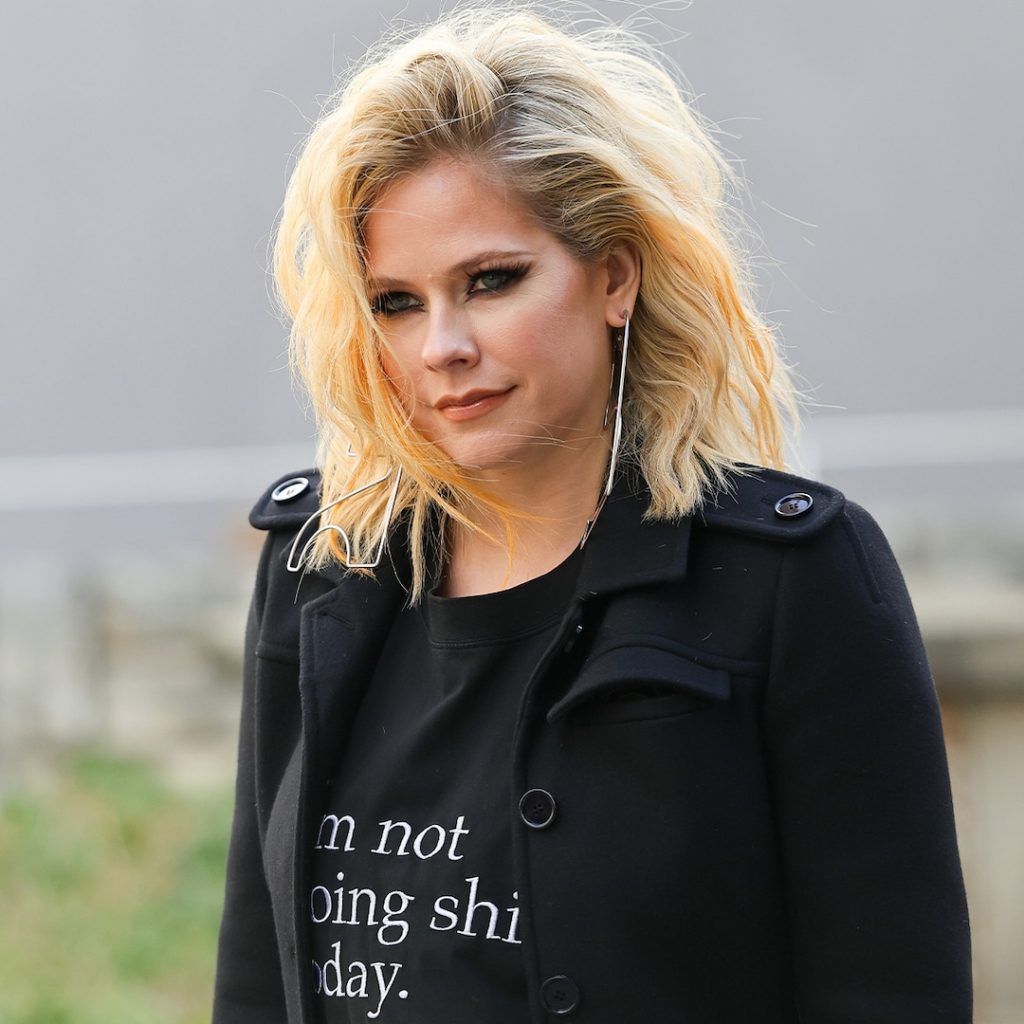 Avril Lavigne Steps Out at Paris Fashion Week After Mod Sun Split