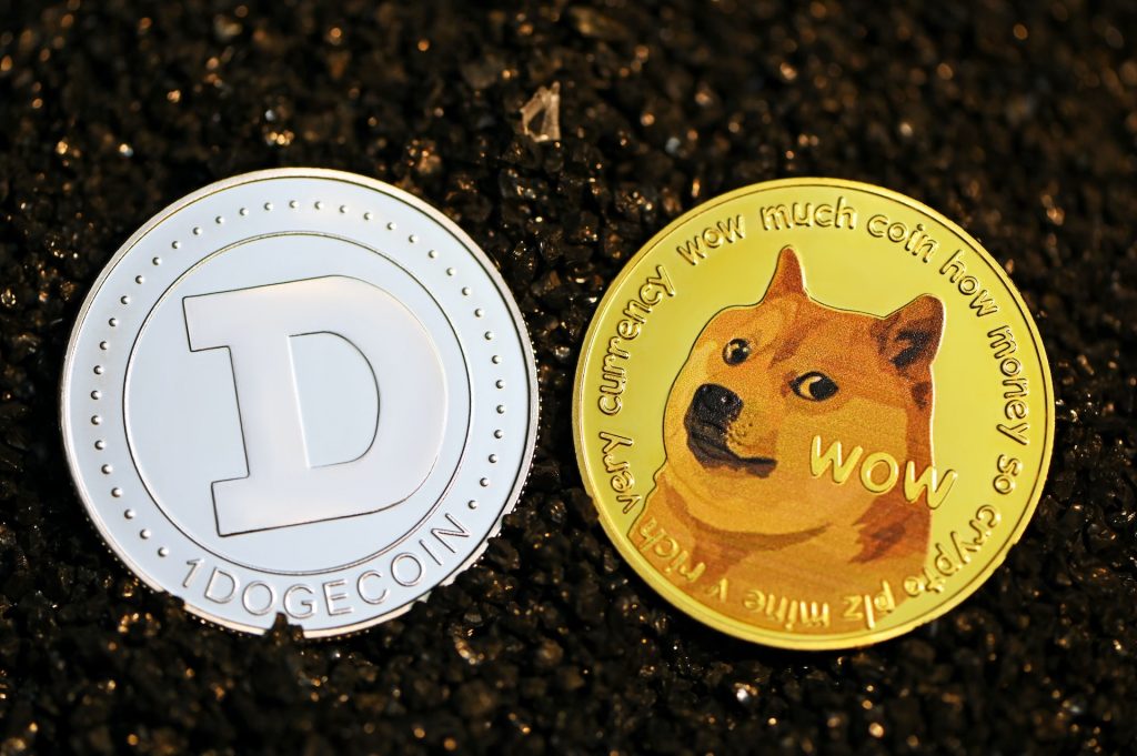 Will Dogecoin Reach $1 Before Avorak AI in 2023?