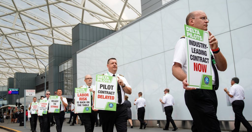 Delta pilots approve new contract with 34% raises