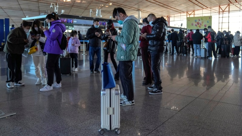 US Lifts COVID Test Requirement for Chinese Travelers